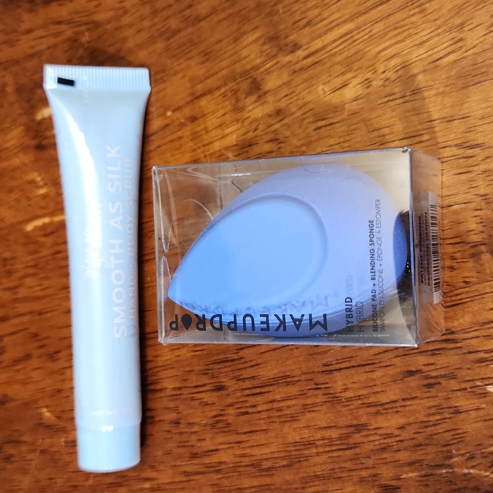 NIB MakeupDrop Hybrid BLUE Silicone Makeup Applicator